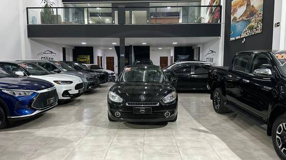 RENAULT FLUENCE 2.0 DYNAMIQUE 16V FLEX 4P AUTOMÁTICO